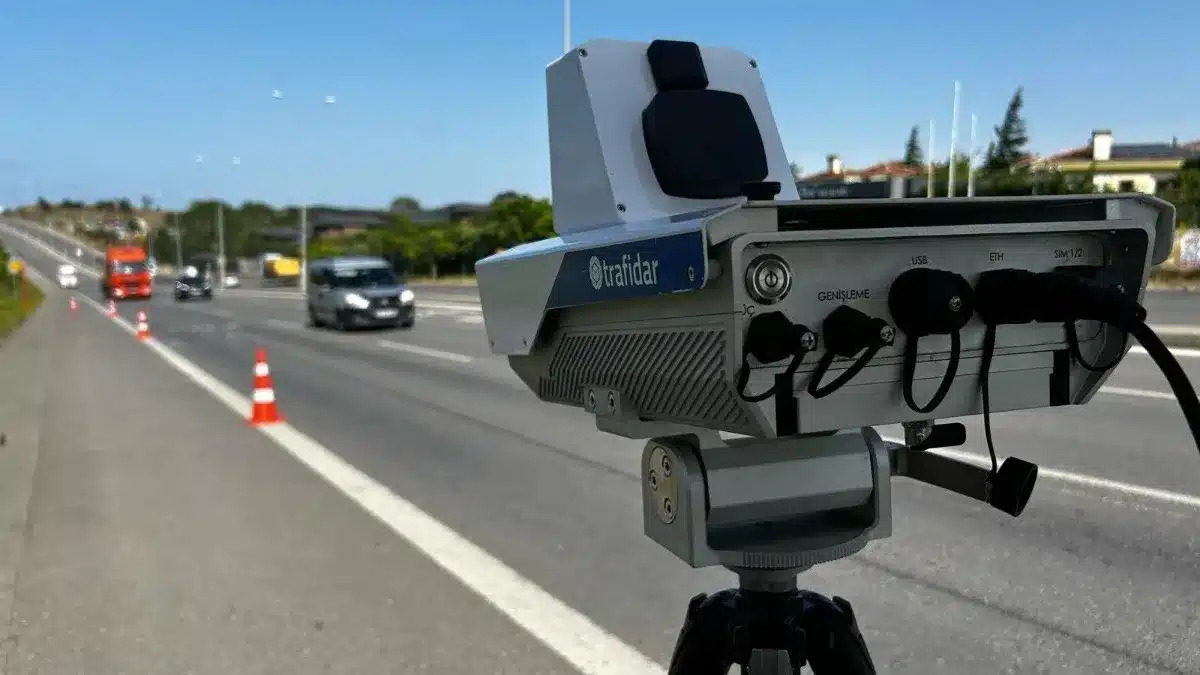 Новый этап в штрафах за радар: Система контроля средней скорости в Турции